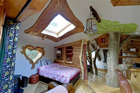 Magic wood tree house
